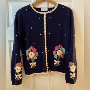 Christopher & Banks Hand Embroidered Floral Bouquet
Cardigan Cottagecore twee